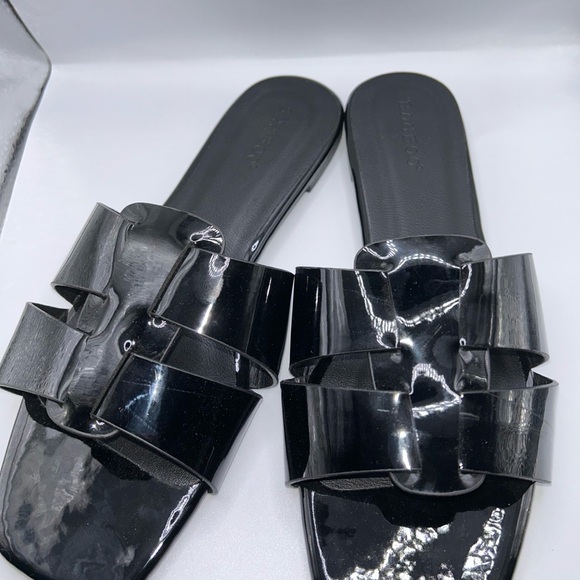 Black Patent Leather Slide Sandals - Picture 2 of 4